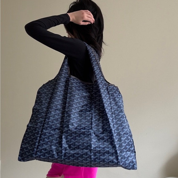 Dark Blue Extra Large Foldable  Waterproof Storage Travel Beach Essentials Bag - Picture 3 of 13